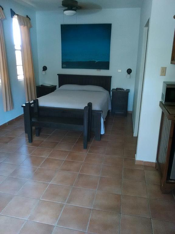 Las Palmas Inn รินกอน ภายนอก รูปภาพ